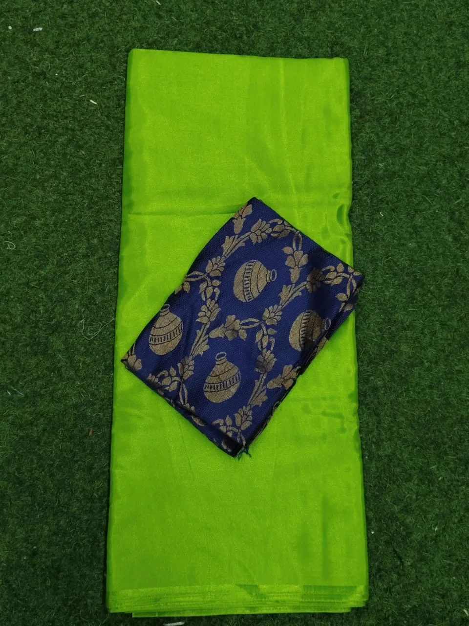 Japan Satin Silk Plain Saree – Glossy Finish - photo 7